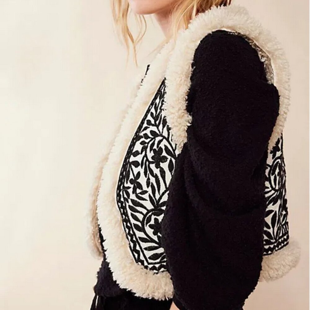 NWOT Free People Noelle Sherpa Vest - Picture 3 of 8